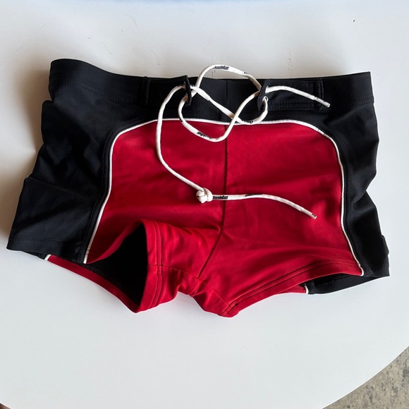 AUSSIEBUM Red & Black Swim Trunks. Made in Australia. 80% Nylon. 20% Lycra. - Picture 1 of 13